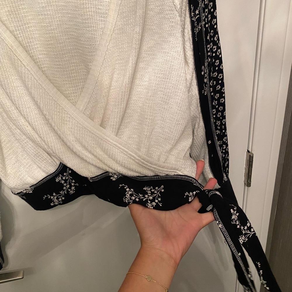 Free People Top - Picture 3 of 4